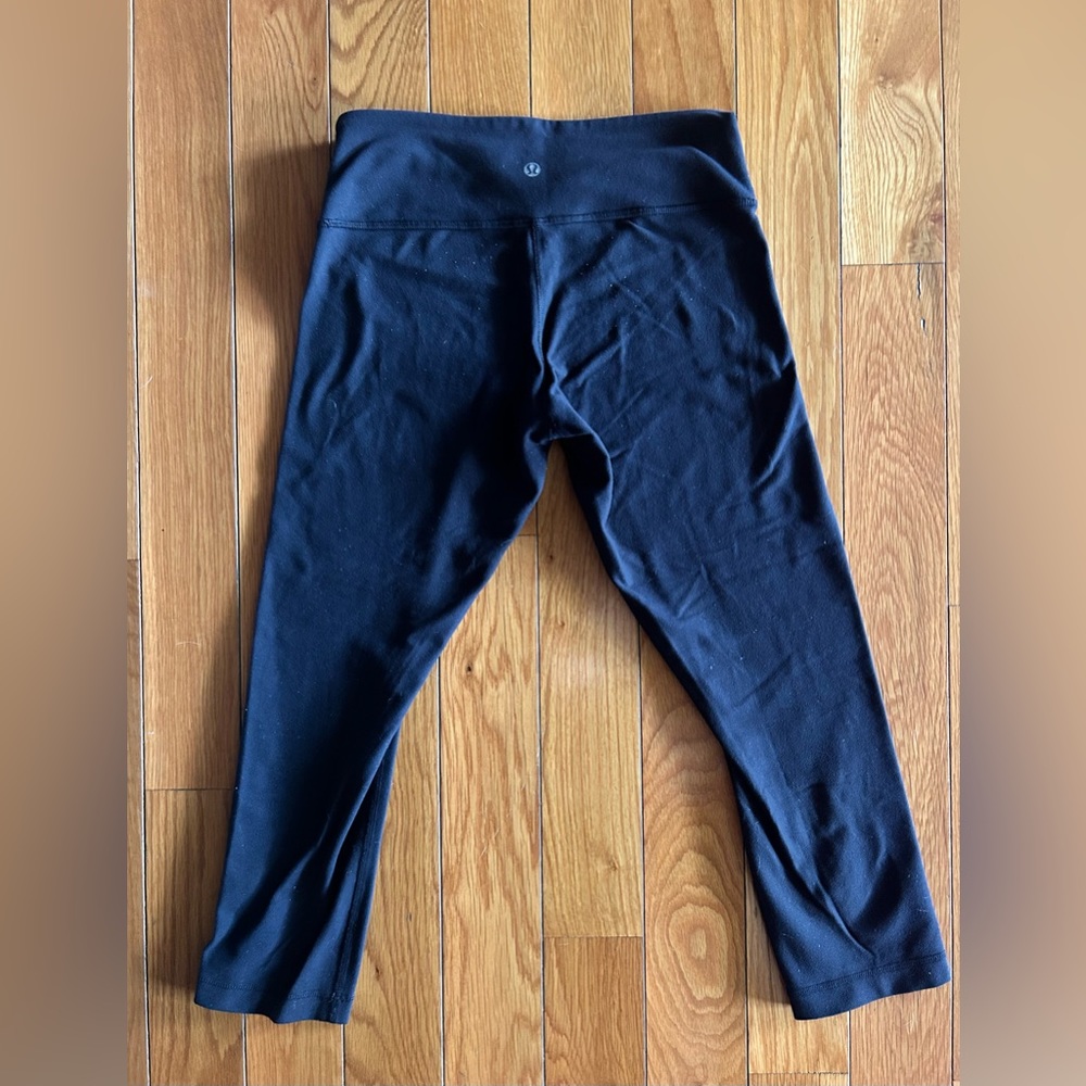 Lululemon Leggings black capris size 6